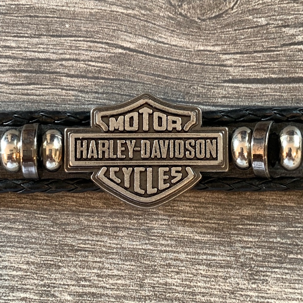 7” Harley Davidson Unisex Leather Bracelet - Picture 3 of 7